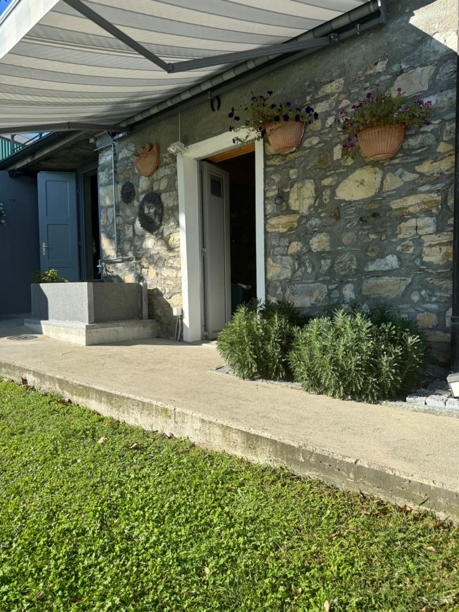 Veralto - Modern Suite With Como Lake View Vacallo Exterior photo